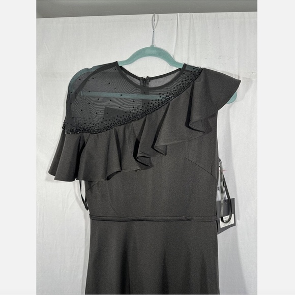 NWT $398 IEENA Mac Duggal [ 4 ] Asymmetric Beaded A-Line Gown‎ in Black #G1466 - Picture 4 of 16